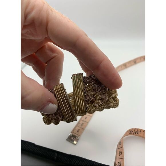 Womens Gold-tone Magnetic Clasp Woven Mesh Braided Cuff Bracelet OS - Picture 12 of 12